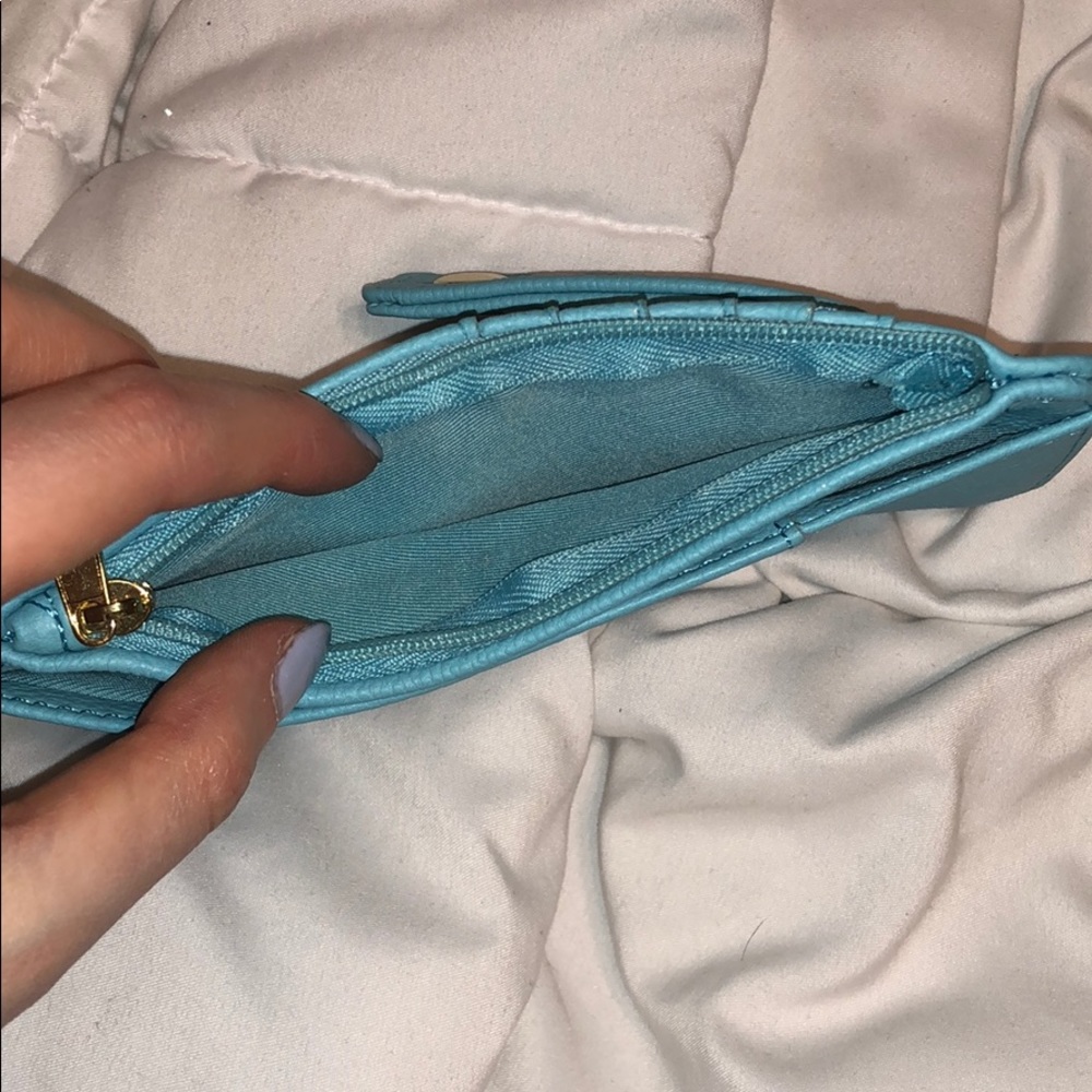 Blue Card Wallet! - Picture 4 of 5